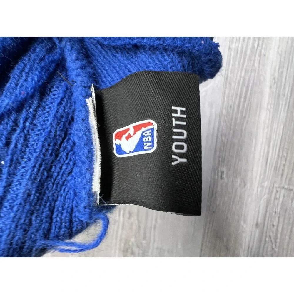 Detroit Pistons Knit Hat Pom Pom Beanie‎ Youth Winter Hat Spell Out